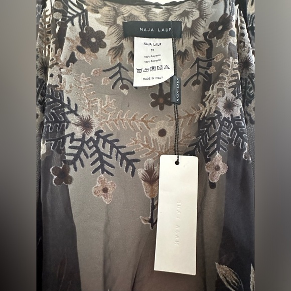 Naja Lauf (Danish Designer) beautiful made in Italy black gold top - Picture 4 of 7